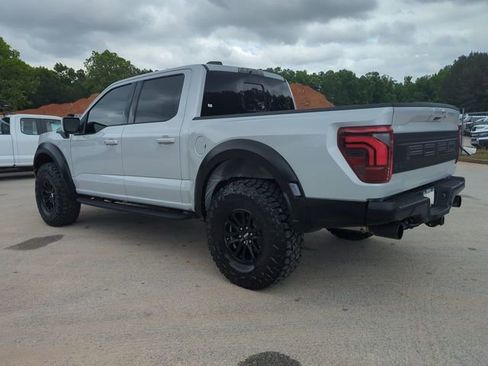 Certified 2025 Ford F150 Raptor AWD/4WD image 6