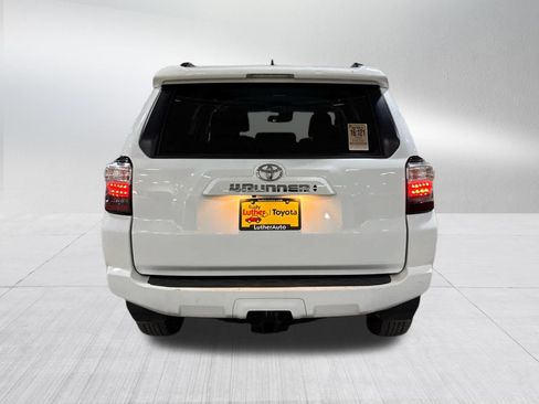 Used 2024 Toyota 4Runner SR5 Premium AWD/4WD image 5