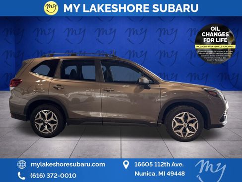 Certified 2023 Subaru Forester Premium image 12