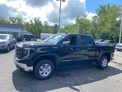 New 2026 GMC Sierra 1500 Pro w/ Pro Value Package