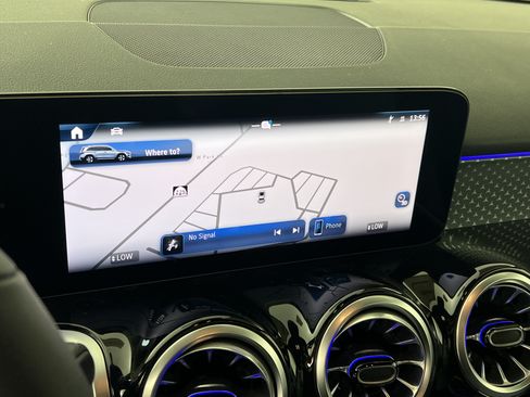 New 2026 Mercedes-Benz GLB 250 4MATIC image 31
