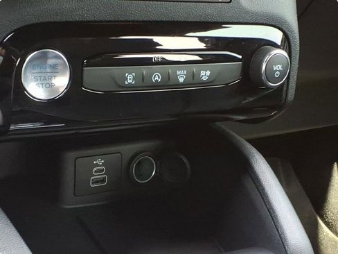 Used 2026 Ford Escape ST-Line w/ Tech Pack #1 FWD image 16