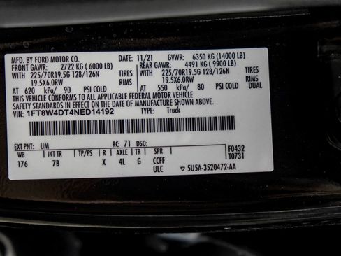 Used 2022 Ford F450 Platinum w/ FX4 Off-Road Package image 75