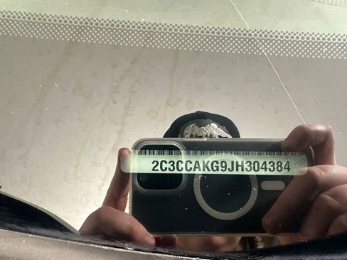 Used 2018 Chrysler 300 Limited w/ Safetytec Plus Group image 35