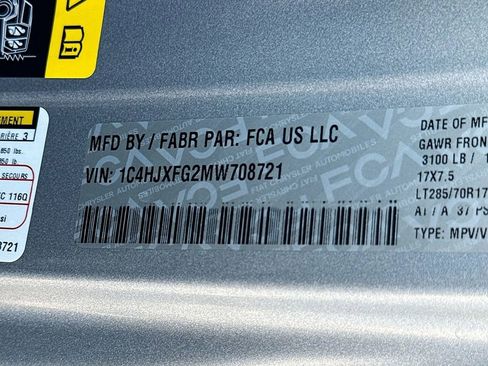 Used 2021 Jeep Wrangler Unlimited Rubicon w/ Dual Top Group image 37