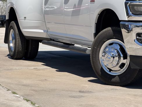 New 2026 RAM 3500 Tradesman image 12