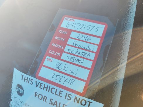 Used 2016 Hyundai Elantra SE FWD image 10