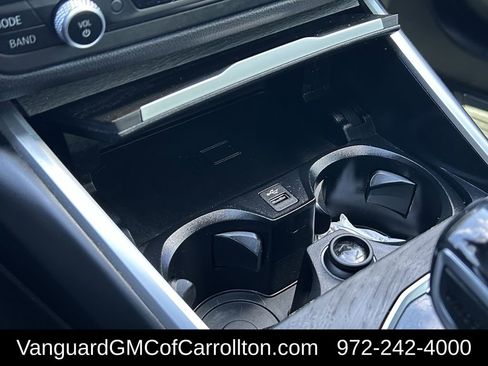 Used 2020 BMW 330i Sedan w/ Premium Package image 24