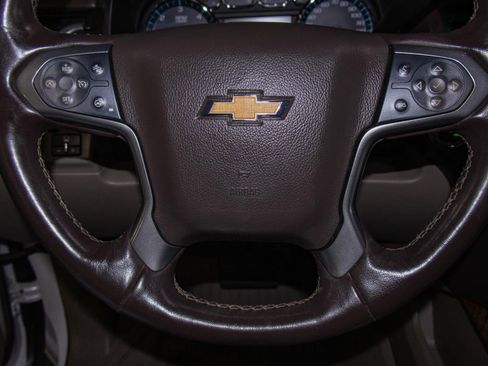 Used 2019 Chevrolet Tahoe Premier w/ Max Trailering Package image 12