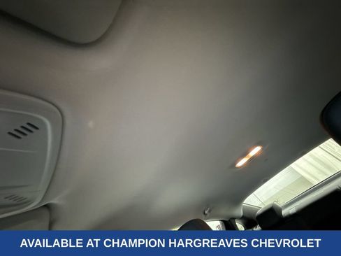 Used 2017 Chevrolet Malibu LT FWD image 25