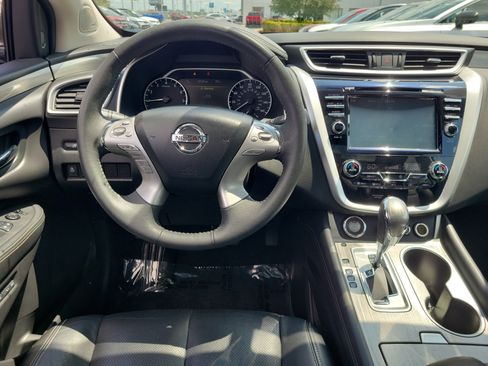 Used 2016 Nissan Murano Platinum w/ Platinum Technology Package AWD/4WD image 10