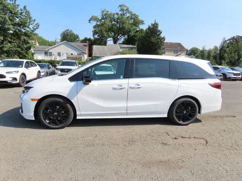 New 2026 Honda Odyssey Sport-L image 3