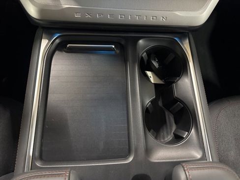 Used 2025 Ford Expedition Max Active image 37