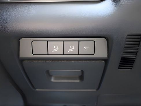 New 2025 MAZDA CX-30 AWD 2.5 S w/ Preferred Package image 32