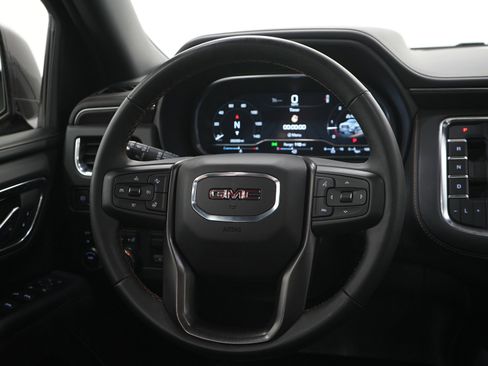 Used 2023 GMC Yukon AT4 w/ Technology Package AWD/4WD image 21