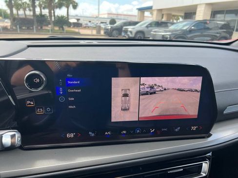 New 2026 Chevrolet Traverse LT w/ Driver Confidence Package FWD image 72