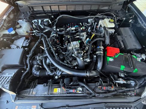 Used 2022 Ford Bronco Wildtrak image 30