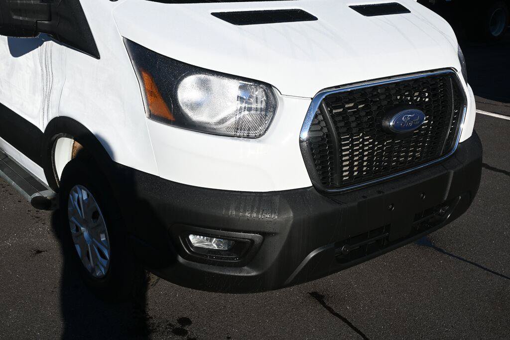 Used 2025 Ford Transit 250 Low Roof w/ Exterior Upgrade Package RWD image 30