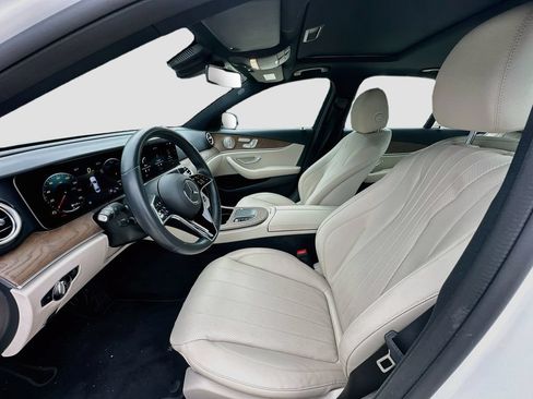 Used 2022 Mercedes-Benz E 350 Sedan image 22