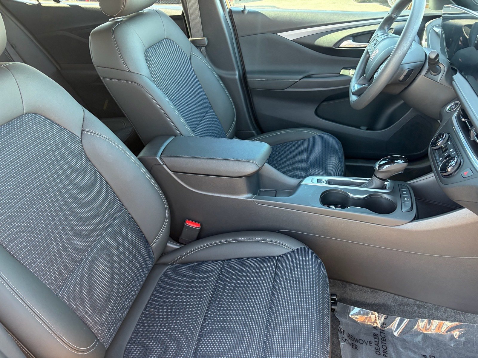 Used 2026 Buick Envista Sport Touring FWD image 32