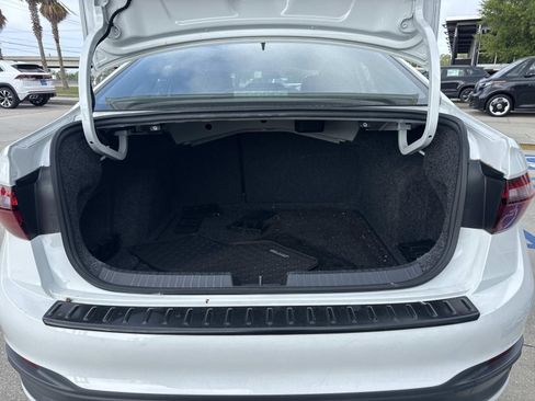 Used 2022 Volkswagen Jetta S image 8