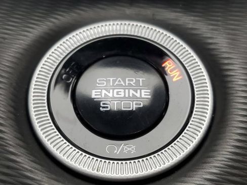 Used 2024 Jeep Grand Cherokee Altitude AWD/4WD image 30