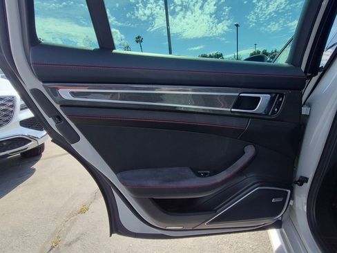 Used 2019 Porsche Panamera GTS AWD/4WD image 19
