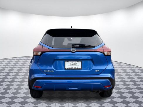 Used 2024 Nissan Kicks SR w/ SR Premium Package FWD image 6