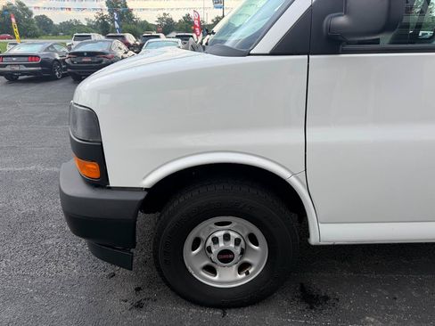 Used 2023 GMC Savana 2500 Extended w/ Driver Convenience Package RWD image 12