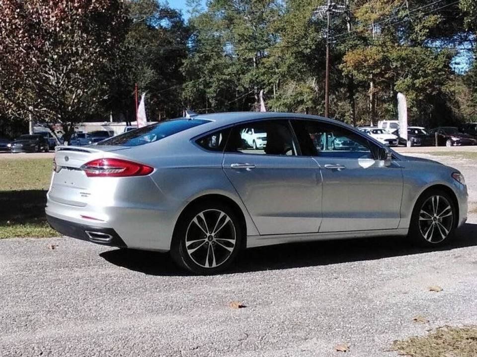 Used 2019 Ford Fusion Titanium AWD/4WD image 6