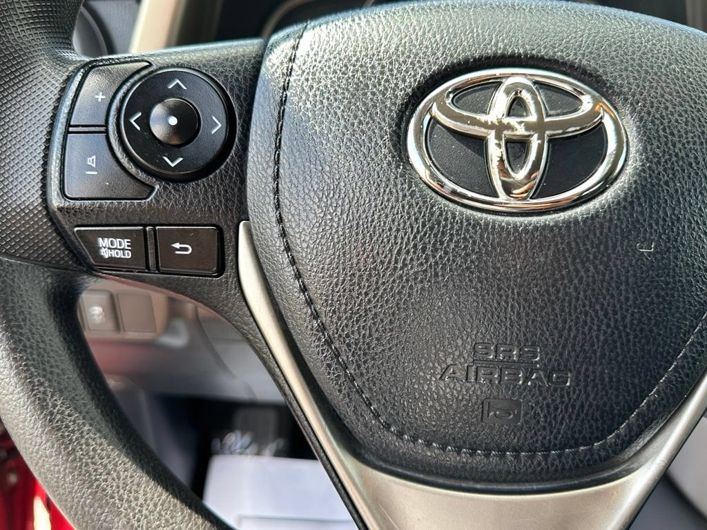 Used 2014 Toyota RAV4 LE FWD image 23