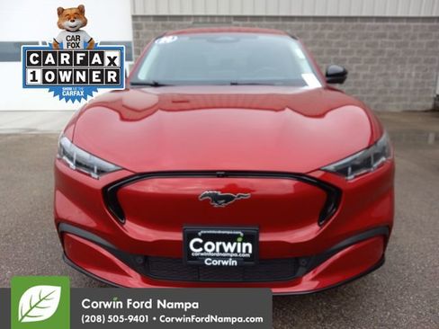 Certified 2024 Ford Mustang Mach-E Premium image 8