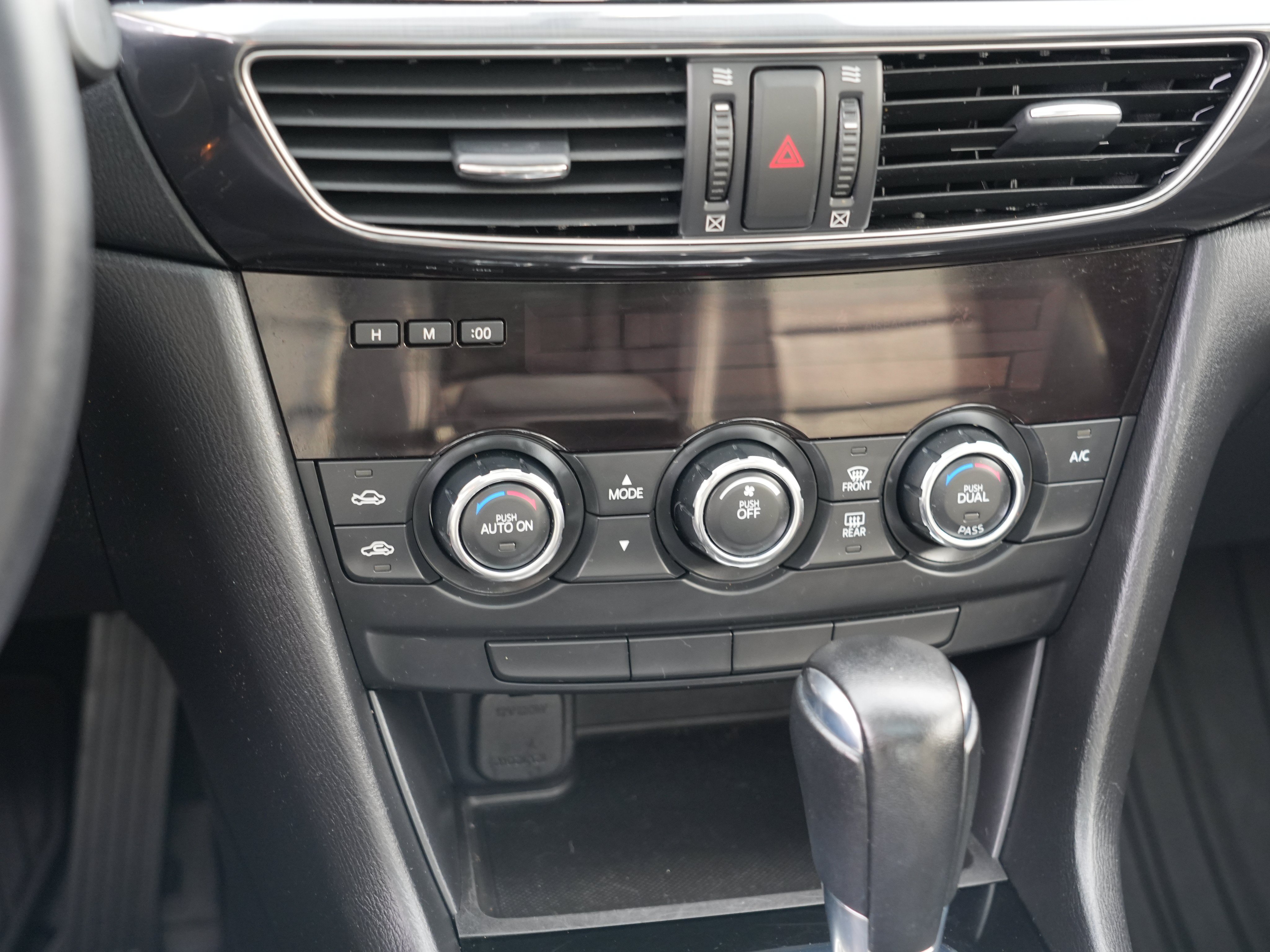 Used 2015 MAZDA MAZDA6 Touring FWD image 24