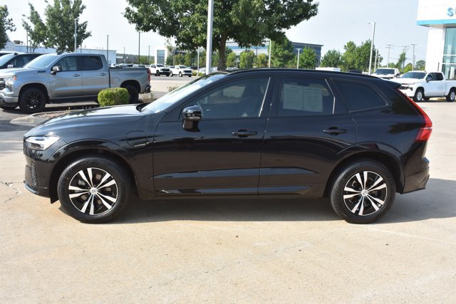 Used 2024 Volvo XC60 T8 Core AWD/4WD image 10