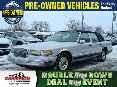 Used 1995 Lincoln Town Car Executive