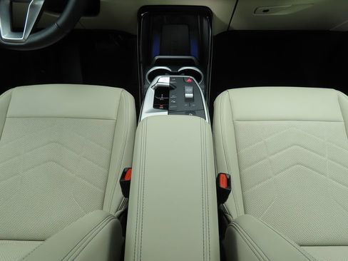 Certified 2024 BMW X1 xDrive28i w/ Convenience Package image 16