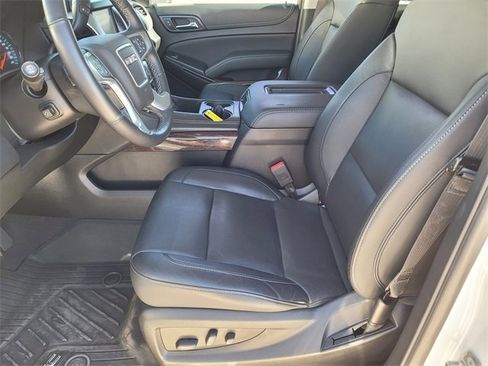 Used 2020 GMC Yukon SLT image 20
