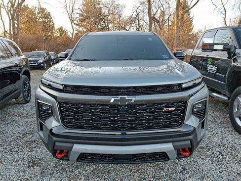 Certified 2026 Chevrolet Traverse Z71 w/ Enhanced Driving Package image 2