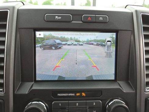 Used 2019 Ford F150 XLT w/ Equipment Group 302A Luxury AWD/4WD image 16