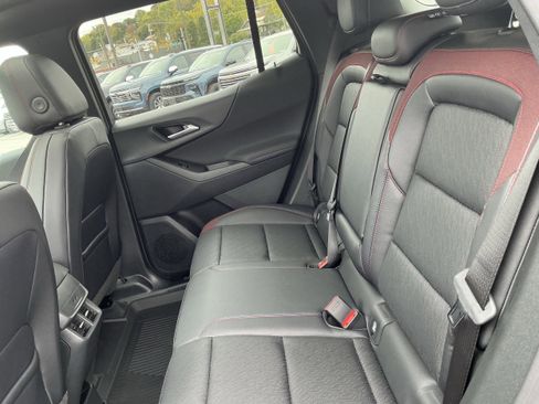 New 2026 Chevrolet Equinox RS w/ LPO, Floor Liner Package image 16