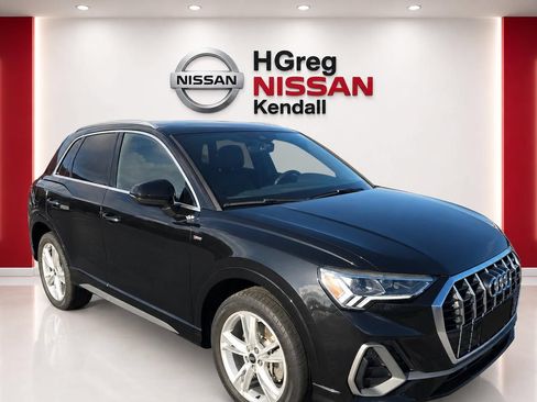 Used 2023 Audi Q3 2.0T Premium Plus AWD/4WD image 3