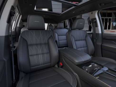 New 2026 Buick Enclave Avenir w/ Super Cruise Package FWD image 17