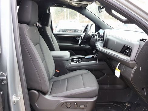 New 2026 Chevrolet Tahoe LS w/ LPO, Dark Essentials Package AWD/4WD image 40