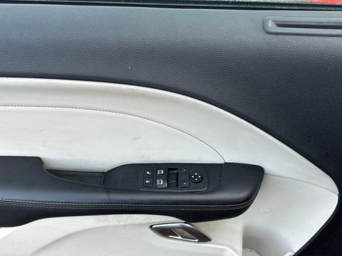 Used 2018 Dodge Challenger SXT Plus image 11