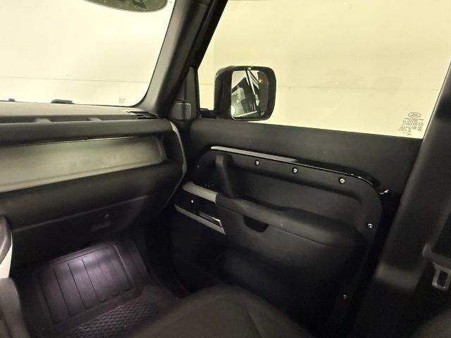 Used 2024 Land Rover Defender 110 S AWD/4WD image 18