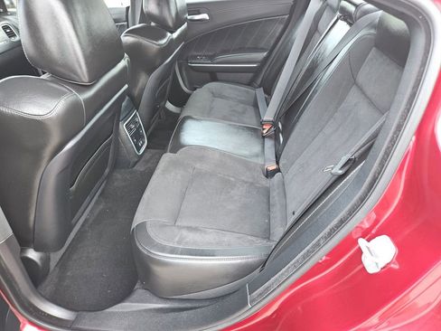 Used 2022 Dodge Charger Scat Pack w/ Plus Group RWD image 11