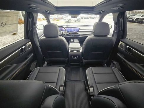 New 2026 Buick Enclave Avenir w/ Super Cruise Package FWD image 15