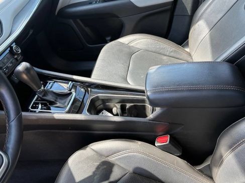 Used 2022 Jeep Compass Limited AWD/4WD image 19