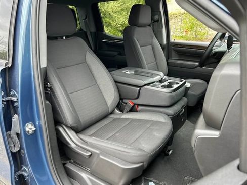 Used 2024 GMC Sierra 1500 Elevation AWD/4WD image 9