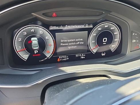 Used 2023 Audi A6 Premium Plus w/ Premium Plus Package image 7